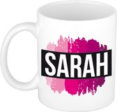 Sarah  naam cadeau mok / beker met roze verfstrepen - Cadeau collega/ moederdag/ verjaardag of als persoonlijke mok werknemers