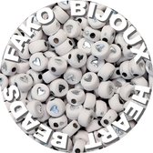 Fako Bijoux® - Letterkralen Rond - Hartjes Kralen - Acryl - Sieraden Maken - 7mm - 250 Stuks - Wit/Zilver