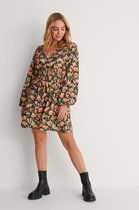 NA-KD Smocked Waist Mini Dames Jurk - Maat 42
