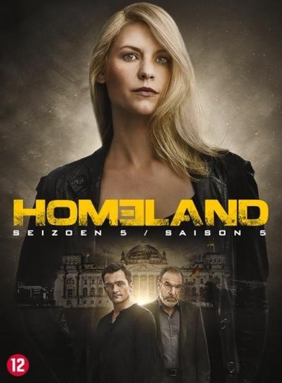 Poster van Homeland seizoen 5 met Claire Danes, Damian Lewis en Mandy Patinkin voor het Rijksdaggebouw.