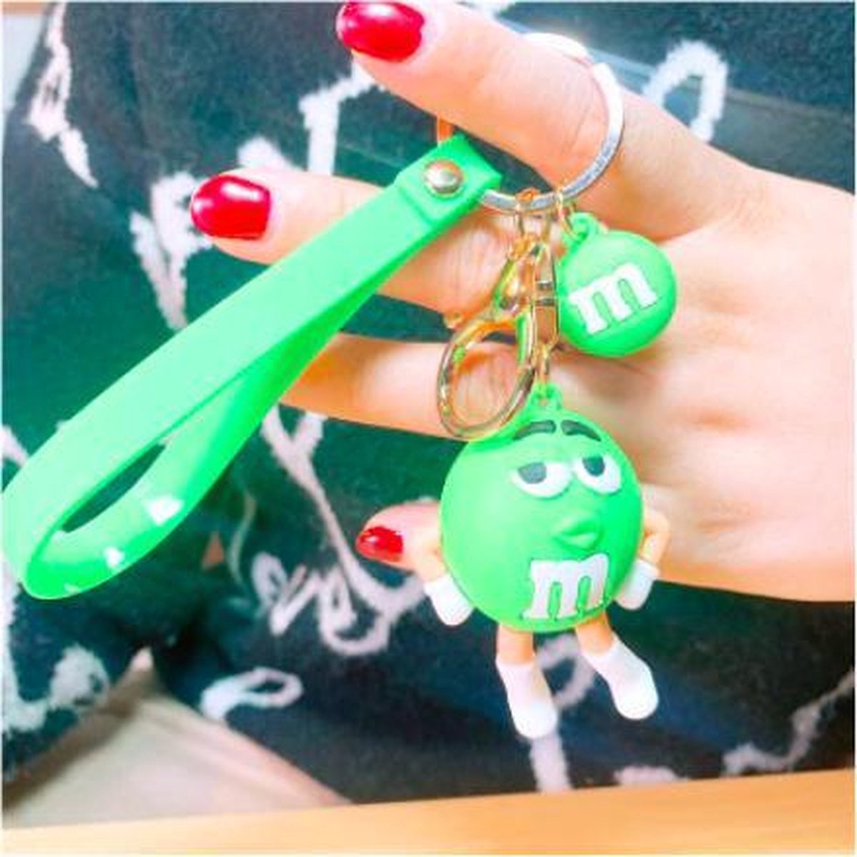 ProductGoods - 1 M&M Groen Sleutelhanger - Fiets Decoratie - Sleutelhangers - M&M