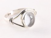Opengewerkte zilveren ring met bergkristal - maat 19