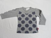 Dirkje , meisjes, t-shirt lange mouw , grijst met donkergrijze bollen , 6 jaar  116
