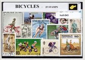 Fietsen - Typisch Nederlands postzegel pakket & souvenir. Collectie van 25 verschillende postzegels van fietsen – kan als ansichtkaart in een A6 envelop - authentiek cadeau - kado - kaart - fiets - bicycle - vervoer - holland - dutch - bike - fietser