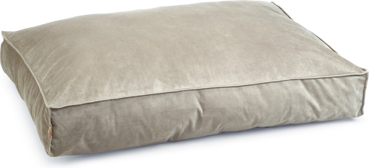 Designed by Lotte Ligkussen Fluweel Nalino Grijs 100 x 70 x 15 cm