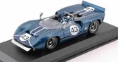 De 1:43 Diecast Modelcar van de Lola T70 Coupe #43 van Riverside van 1966. De bestuurder was J. Stewart. De fabrikant van het schaalmodel is Best Models. Dit model is alleen online verkrijgbaar