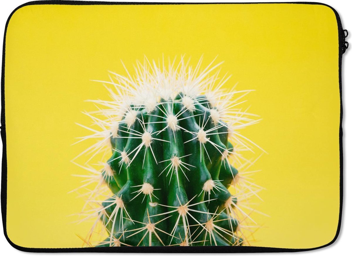 Laptophoes 14 inch - Cactus op geel - Laptop sleeve - Binnenmaat 33x23 cm - Zwarte achterkant