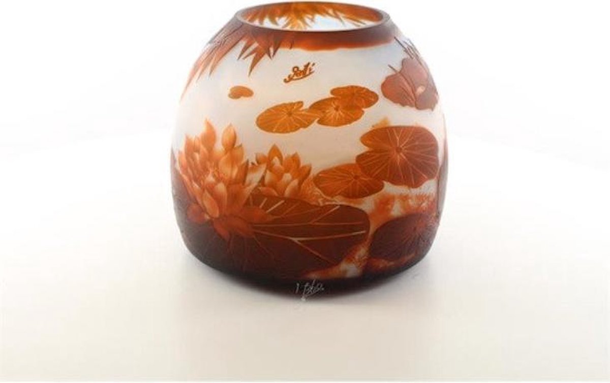 Vaas - "Lily Pond" - Cameo Glas - 24,5 cm hoog