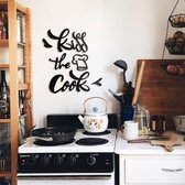 "Kiss The Cook" Wall Art Muurteksten (6 pcs)| Hoagard Metal Wall Quotes | Keuken Muurdecoratie | Kitchen Wall Decoration | Wanddecoratie | Cadeau voor Kookliefhebbers