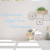 Muursticker Live Laugh Love -  Lichtblauw -  160 x 90 cm  -  woonkamer  engelse teksten  alle - Muursticker4Sale