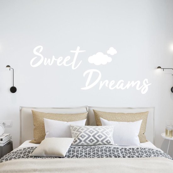 Muursticker Sweet Dreams Met Wolkjes - Wit - 80 x 31 cm - taal - engelse teksten alle muurstickers slaapkamer