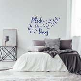 Muursticker Pluk De Dag Met Vogels -  Donkerblauw -  80 x 48 cm  -  alle muurstickers  slaapkamer  woonkamer  nederlandse teksten - Muursticker4Sale