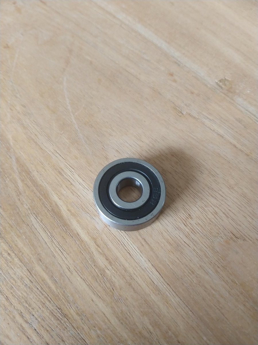 Lager 629 2RSR-- FAG    . afmeting  dxDxbr  9x26x8 mm