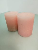 Twee roze kaarsen - 10 cm