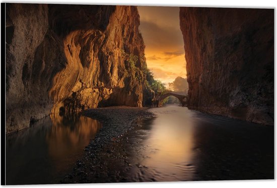 Dibond –Rivier tussen de Rotsen– 120x80 Foto op Aluminium (Met Ophangsysteem)