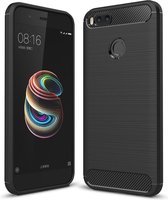 Voor Geschikt voor Xiaomi Mi 5X koolstofvezel TPU geborstelde textuur schokbestendige beschermhoes (zwart)