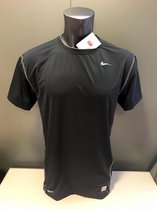 Nike thermoshirt zwart korte mouw maat XXXL let op strak sluitend model