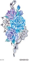 Temporary tattoo | tijdelijke tattoo | fake tattoo| blauwe bloemen met tekening | 210 x 100 mm