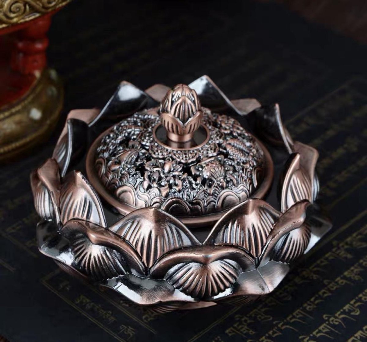 Lotus wierookbrander van zinklegering R 11cm Feng Shui