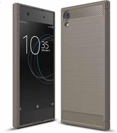 Voor Sony Xperia XA1 Ultra Brushed Texture Koolstofvezel Schokbestendig TPU Rugged Armor Beschermhoes (grijs)