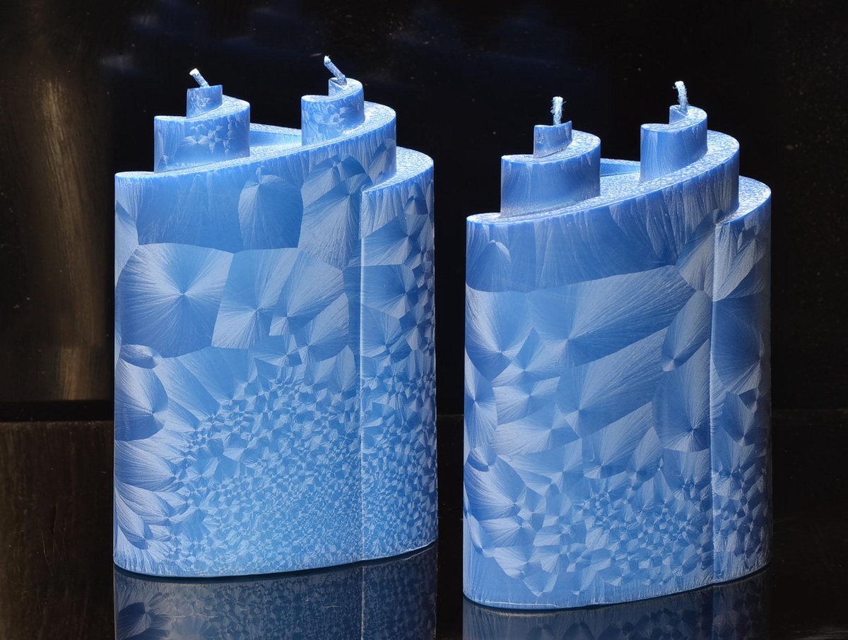 Piaf Kaars met 2 pitten, BLAUW POLYMICO, hoogte: 18 cm - Gemaakt door Candles by Milanne