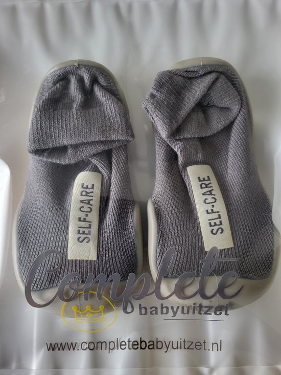 Antislip baby schoentjes - eerste loopschoentjes – Completebabyuitzet - maat 20,5 – 12-18 maanden – 13 cm - Grijs - Merkloos