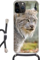 Geschikt voorApple Iphone 14 Pro Max - Crossbody Case - Lynx - Bos - Grijs - Siliconen - Crossbody - Backcover met Koord - Telefoonhoesje met koord - Hoesje met touw