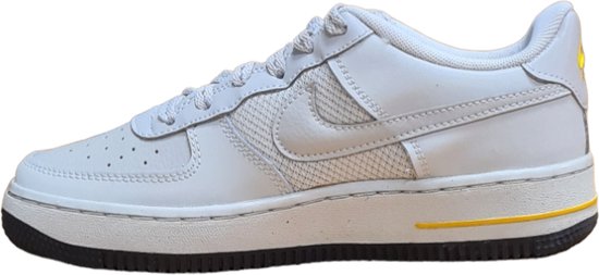 Nike Air Force 1 - Sneakers / Maat 37.5