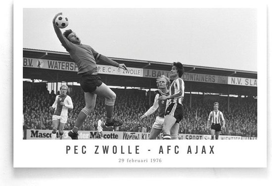 Walljar - Poster Ajax - Voetbal - Amsterdam - Eredivisie - Zwart wit - PEC Zwolle - AFC Ajax '76 - 20 x 30 cm - Zwart wit poster
