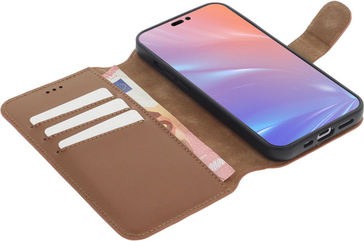 Minim 2-in-1 iPhone 14 Pro Max Hoesje Book Case en Back Cover Bruin
