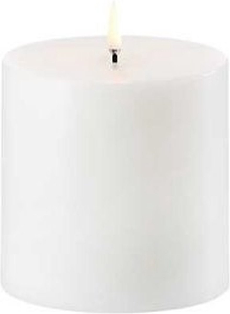UYUNI LED PILLAR CANDLE NORDIC WHITE Ø10,1 x 10 CM (CBatteries