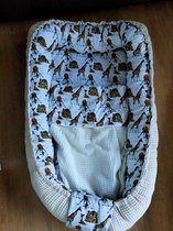babynestjes | babynestjes met dekentje | Waffel stof | Uniek | Handgemaakt | giraf | Baby bedje |