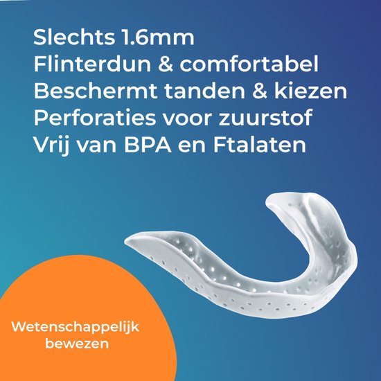 Wit, geperforeerd SOVA nacht bitje, dun en comfortabel. "Slechts 1.6mm. Beschermt tanden & kiezen."