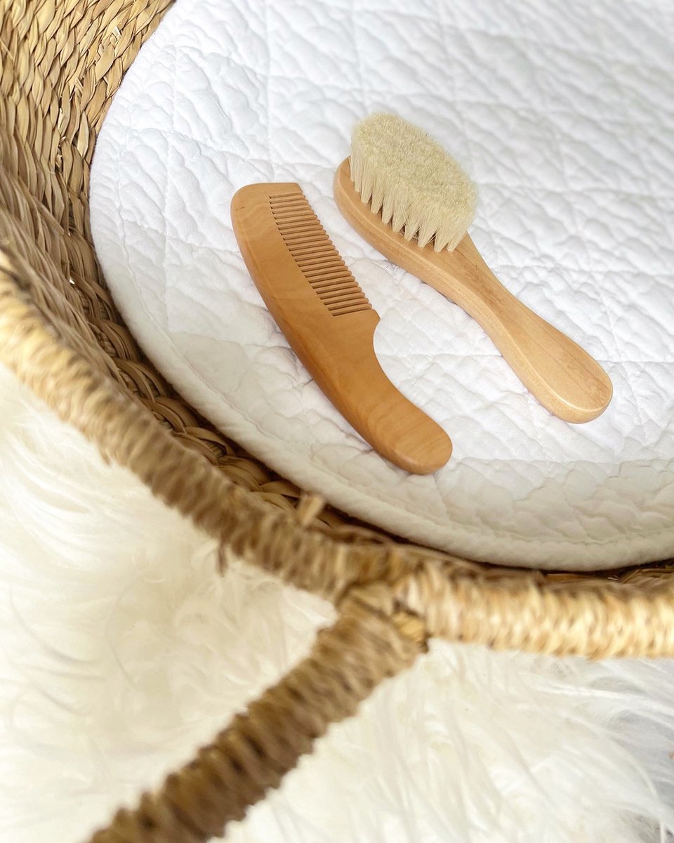 Goedkoopste Babyborstel en babykam | kraamcadeau | baby | kind
