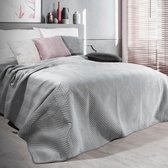 Oneiro’s luxe SOFIA Beddensprei Zilver - 220x240 cm – bedsprei 2 persoons - zilver – beddengoed – slaapkamer – spreien – dekens – wonen – slapen