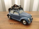 Sculptuur - 15 cm breed - Beeld miniatuur auto - mannencadeau - modelwagen - Auto met skies blauw