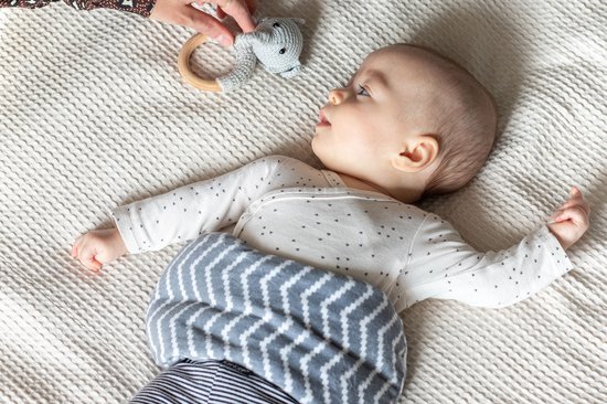 Losse hoes voor KipKep Woller warmtekussen - Woller Cover Silver Grey - donker grijs - chevron - nicky katoen velour — afbeelding 4