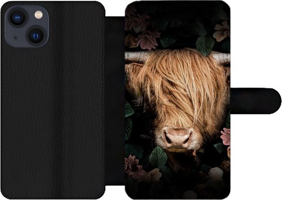 Étui de téléphone Bookcase iPhone 13 - Highlander écossais - Vache - Feuilles - Avec compartiments - Étui portefeuille avec fermeture magnétique