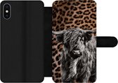 Bookcase Geschikt voor iPhone XS telefoonhoesje - Schotse hooglander - Panterprint - Zwart - Wit - Met vakjes - Wallet case met magneetsluiting