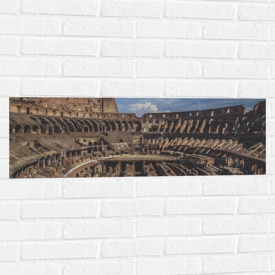 WallClassics - Muursticker - Binnenkant van Colloseum in Rome - 90x30 cm Foto op Muursticker