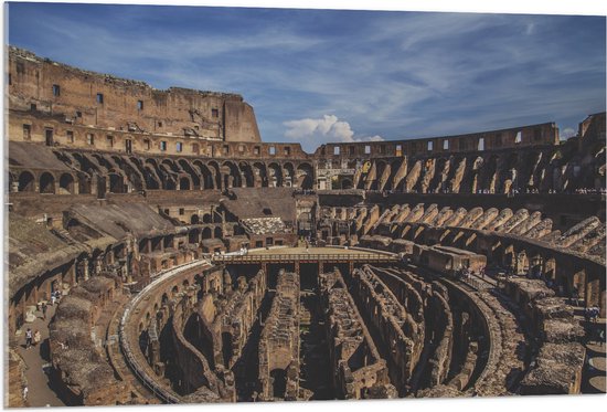 WallClassics - Acrylglas - Binnenkant van Colloseum in Rome - 105x70 cm Foto op Acrylglas (Met Ophangsysteem)