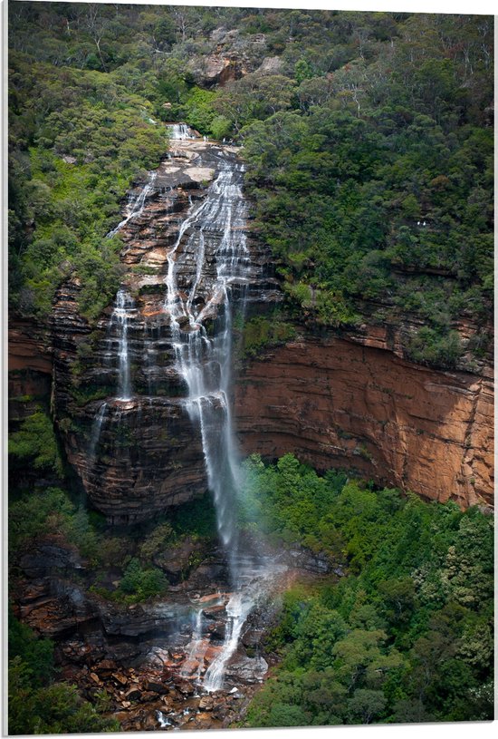 WallClassics - Acrylglas - Brede Waterval over Berg - 60x90 cm Foto op Acrylglas (Wanddecoratie op Acrylaat)