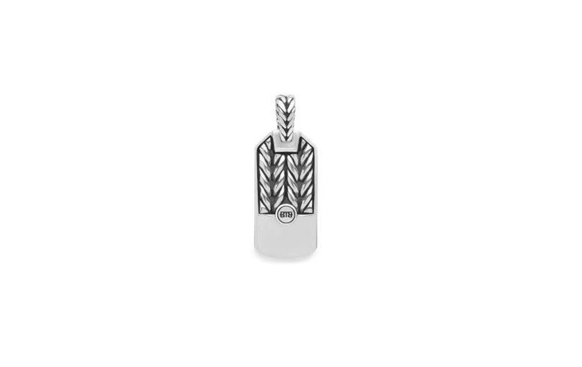 107 one Hanger Barbara Tag Silver