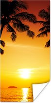 Poster Palmboom - Zonsondergang - Strand - Oranje - Tropisch - 75x150 cm