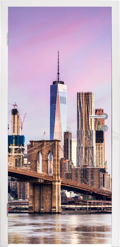 Deursticker Brooklyn Brug en de skyline van New York - 75x205 cm - Deurposter