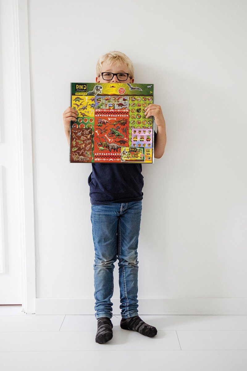 Totum Dino stickers Totum XL super sticker set dinosaurus - speelgoed junior jongens en meisjes vanaf 3 jaar - knutselen 8 vellen incl. metallic en 3D stickers - 38 x 36 cm - — afbeelding 2