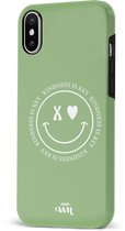 xoxo Wildhearts Kindness Is Key - Double Layer - Smiley case hoesje geschikt voor iPhone X / Xs hoesje - Hoesje met smiley face - Emoji hoesje geschikt voor Apple iPhone X / Xs hoesje - Groen