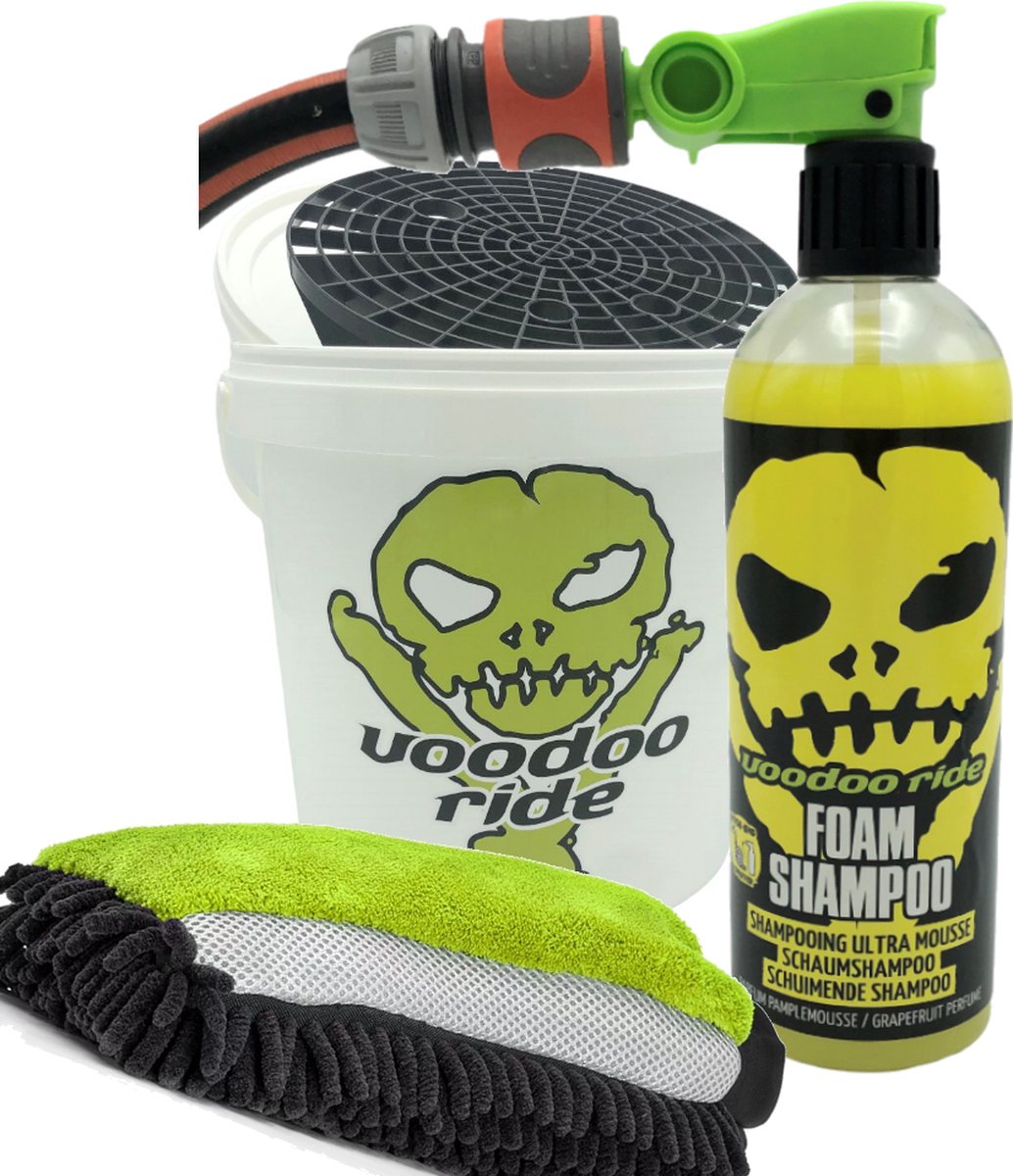 VooDoo Ride Foam Shampoo pakket twv € 38,75 bestaande uit; 1 Emmer 10 Ltr met grit en deksel, 1 x Foam Shampoo 750 Ml, 1 x Washmitt driezijdig gebruik.