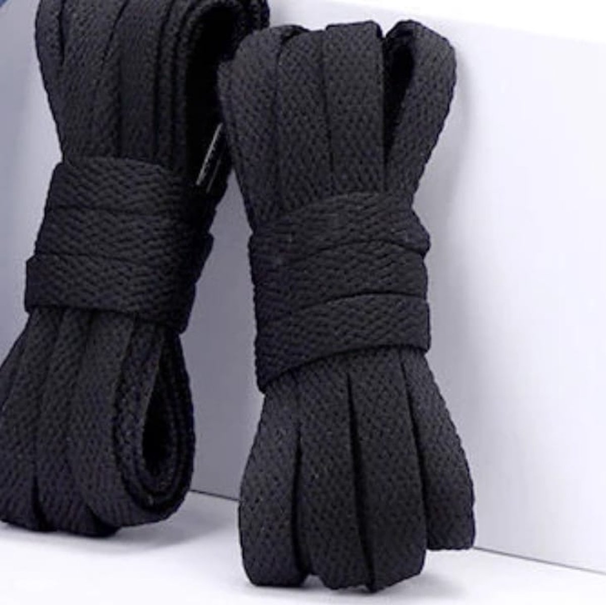 SJIZLL® Veters 130CM geschikt voor Sneakers - Zwart - Black - 130cm - veter - laces - platte veter - Sneaker - 130 CM
