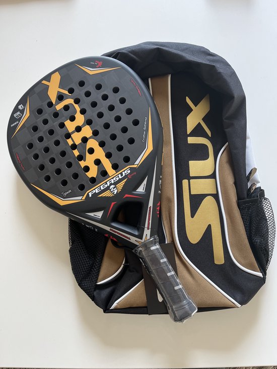 Siux Black Carbon Luxury 12K (Round) - padelracket bol.com